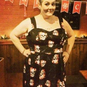 TORRID Size 20 Swing Dress Skulls, Roses, Arrows